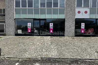 Negozio in vendita, Via Codognino, Cornegliano Laudense