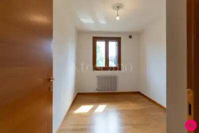 Casa in vendita, Viale Europa Unita, Fontanafredda