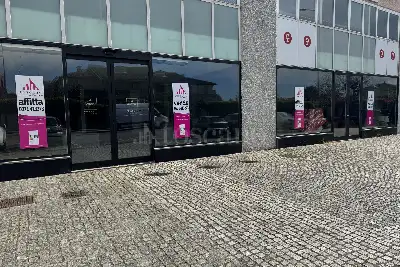 Negozio in vendita, Via Codognino, Cornegliano Laudense