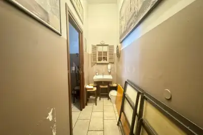 Negozio in vendita, Via Molinetto di Lorenteggio, Corsico