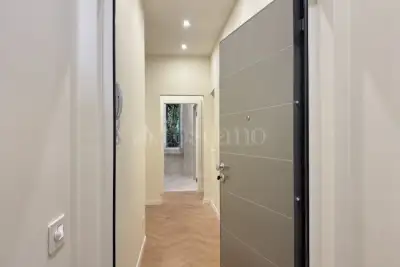 Casa in vendita, Viale Tunisia, Milano