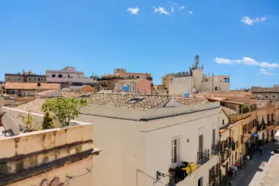 Palazzo in vendita, Via San Giovanni, Cagliari