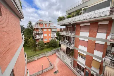 Casa in vendita, Via Aquino, Roma