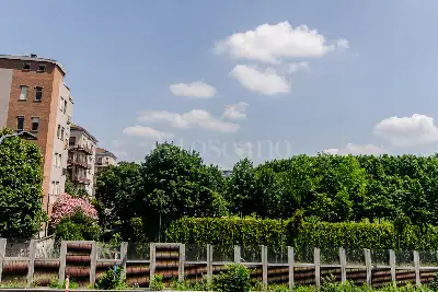 Casa in vendita, Via Cimabue, Milano