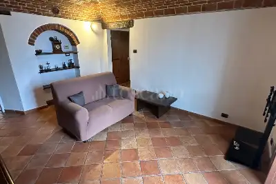 Casa Indipendente in vendita, Via Umberto I, Cremolino