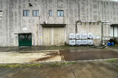 Capannone in vendita, Via G. Curioni, Galgagnano