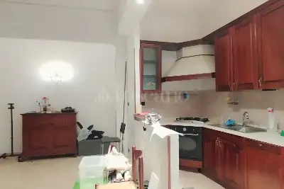 Casa in vendita, Via Luigi Mercantini, Palermo