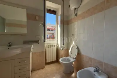 Casa in vendita, Piazza Calipso, Roma