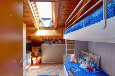 Casa Indipendente in vendita, Via Pasubio, Cunardo