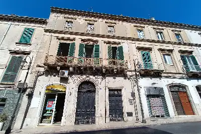 Palazzo in vendita, Corso Italia, Martina Franca
