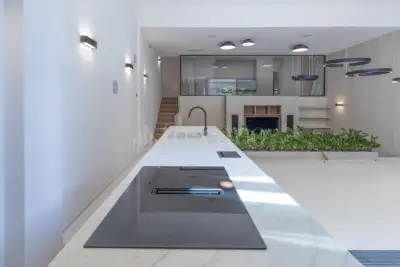 Casa Indipendente in vendita, Via Francesco Melzi d'Eril 18, Milano