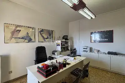 Casa in vendita, Via Carlo Marx, Prato