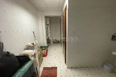 Capannone in vendita, Via dei Castelli Romani, Pomezia