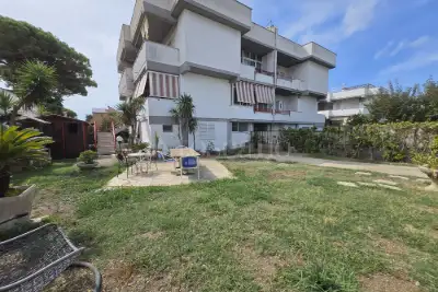 Villino a Schiera in vendita, Via dell' Etruria, Santa Marinella