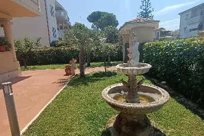 Casa in affitto, Via Svizzera 20, Pineto