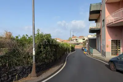 Garage in vendita, Via Porpetto, Acireale