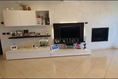 Villa in vendita, Via Le Ferriere, Latina