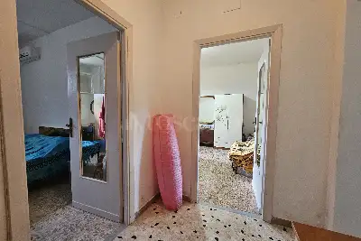 Casa in vendita, Via Varsavia, Pomezia