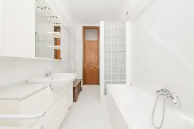 Casa in vendita, Via Luigi Giuseppe Faravelli, Milano