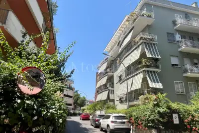 Casa in vendita, Via Jacopo Ferretti, Roma