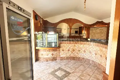 Negozio in vendita, Via Marinella , Olbia