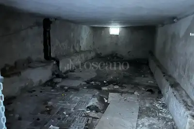 Posto Auto in vendita, Via delle Betulle, Roma