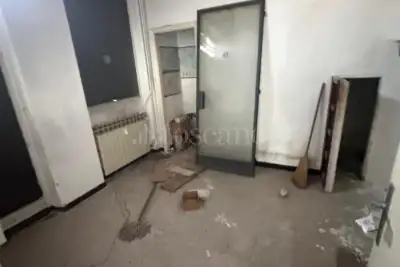 Magazzino in vendita, Passo Spartaco Ferradini, Genova