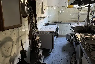 Negozio in vendita, Località Castello, Mezzoldo