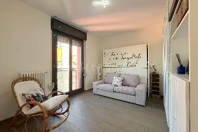 Casa in vendita, Via Senigallia, Milano