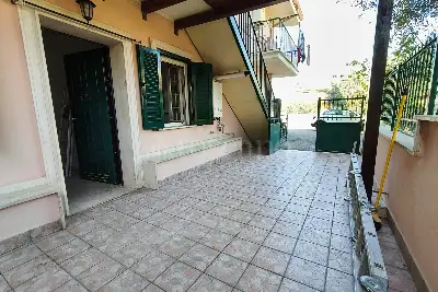 Casa in vendita, Via Bruzzano Zeffirio, Roma