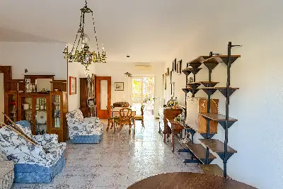 Casa in vendita, Via Chiesa, Padenghe sul Garda