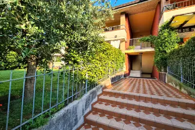 Casa in vendita, Via Castelletto, Pozzolengo