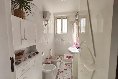 Casa in vendita, Via Francesco Scarafile, Latiano