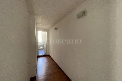 Casa in vendita, Via Guelfa, Firenze