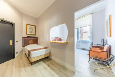 Albergo in vendita, Via Firenze, Roma