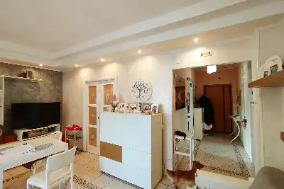 Casa in vendita, Via Montello, Aprilia