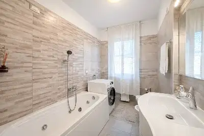 Casa in vendita, Viale Michelangelo, Sirmione