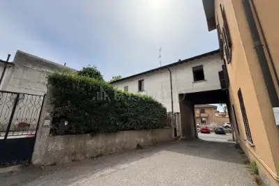 Casa in vendita, Via Milano, Landriano