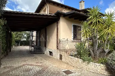 Casale in vendita, Via Castel del Monte, Corato