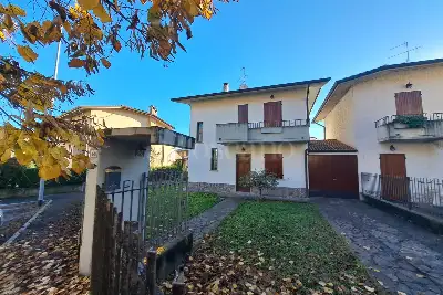 Villa in vendita, Via Due Muri, Concesio, Concesio