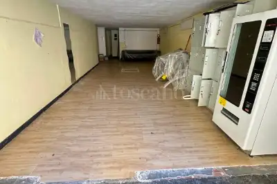 Box in vendita, Via Piacenza, Genova