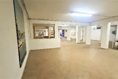 Laboratorio in vendita, Via Cadorna , Civitavecchia