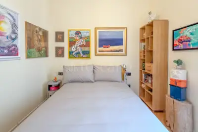 Casa in vendita, Via Rodolfo Farneti, Milano