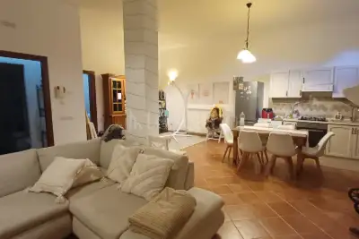 Villa in vendita, Strada del Lucherino, Siena