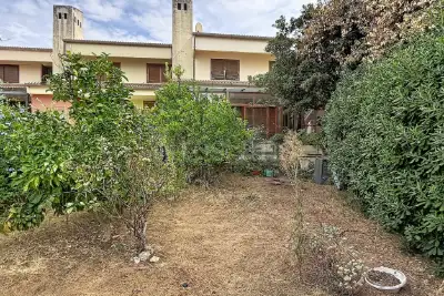 Villino a Schiera in vendita, Via Rodolfo Morandi, Sassari