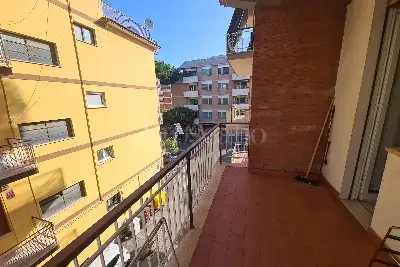 Casa in vendita, Via Roma, Pomezia