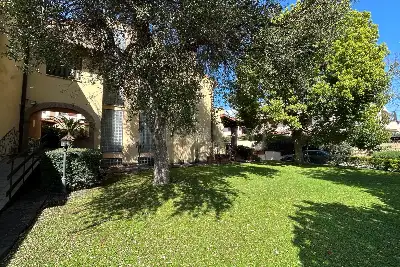 Villa in vendita, Via San Candido, Roma