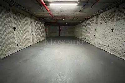 Box in vendita, Via Alessandro Manzoni, Napoli