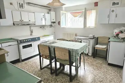 Casa Indipendente in vendita, Via Scuole, Nave
