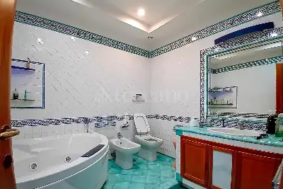 Casa in vendita, Vico Mastellone, Napoli